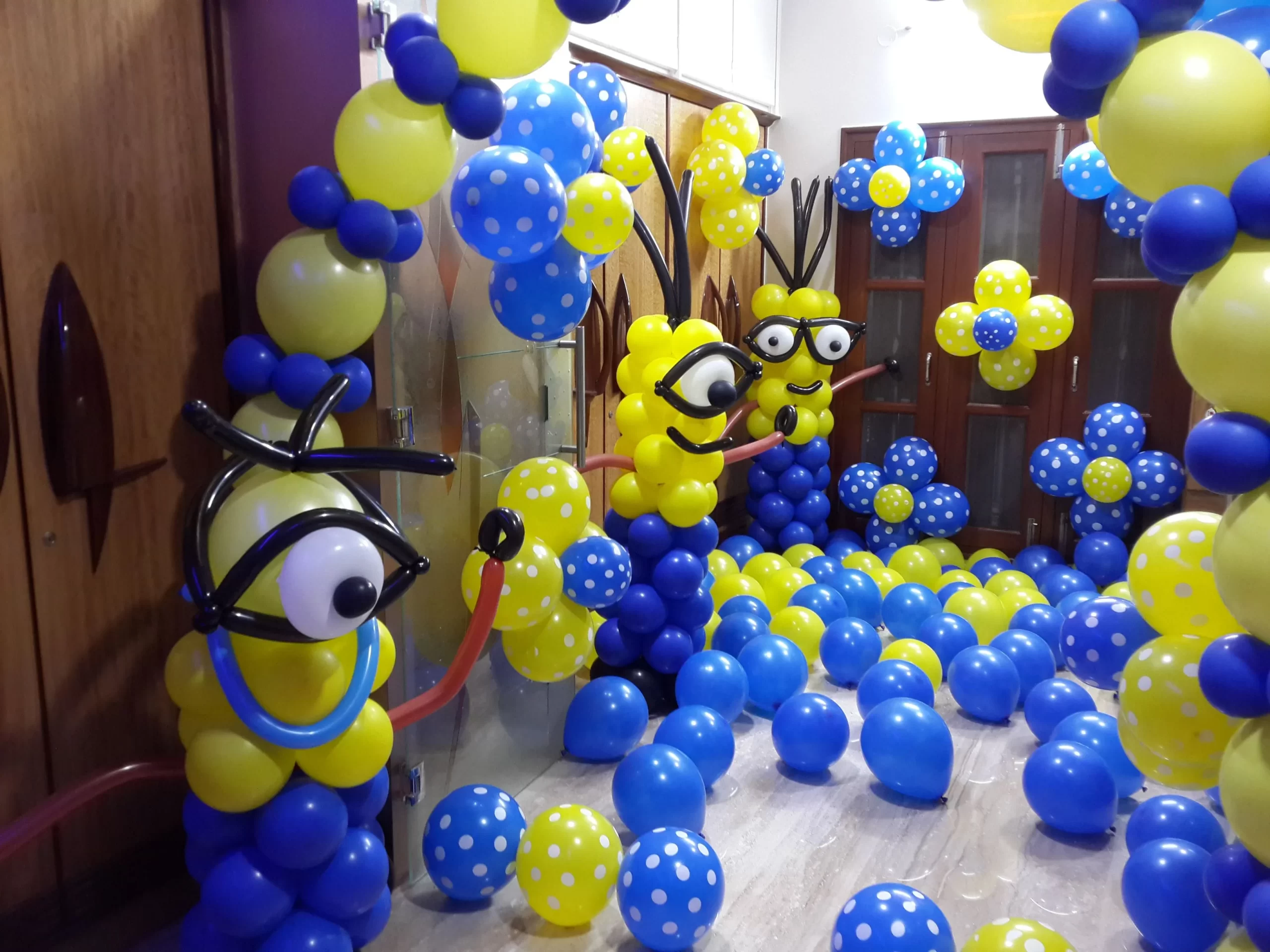 minions first birthday decoration