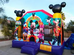 bouncing castle 